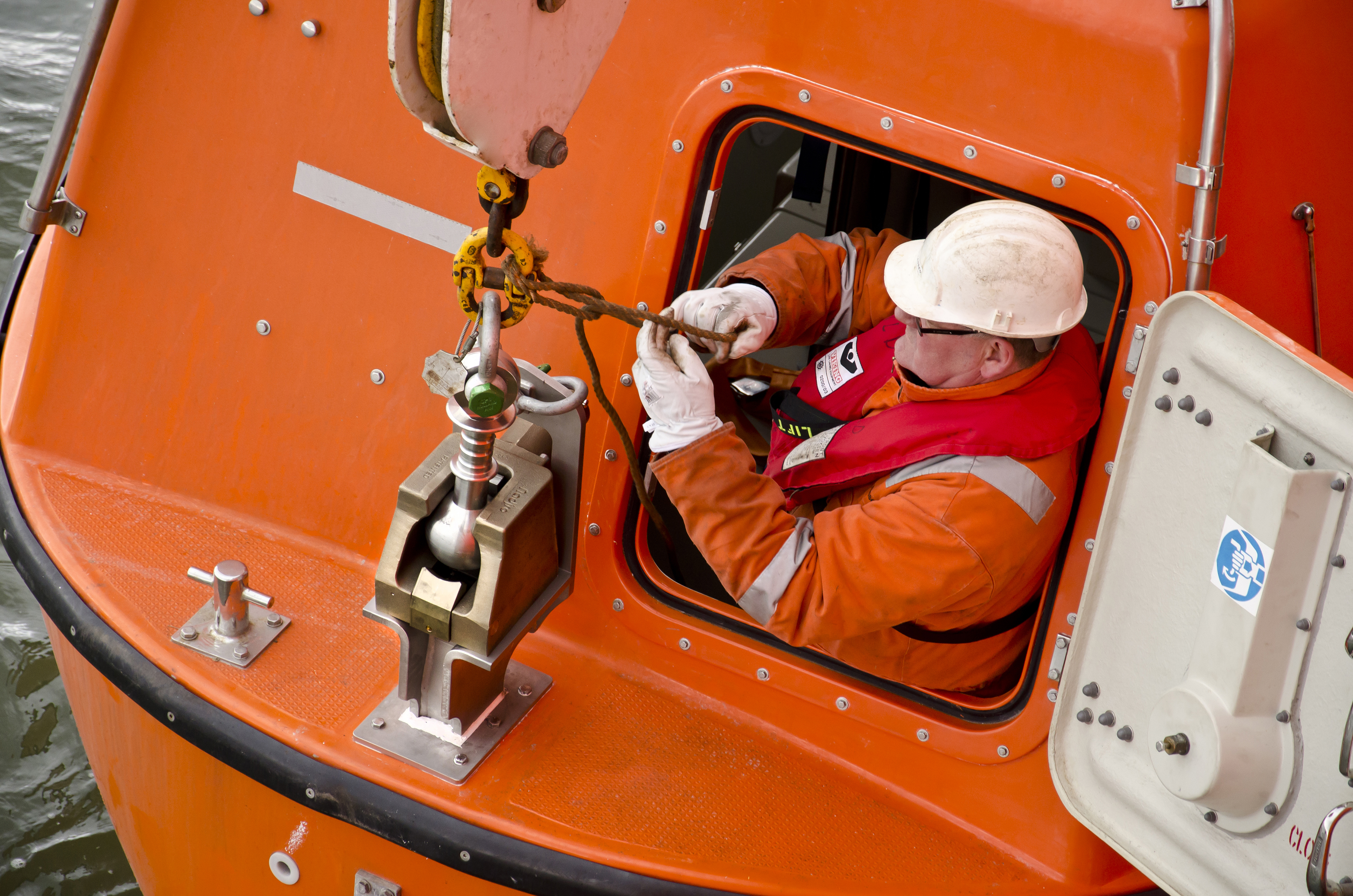 Viking-Acquires-Maersks-Lifeboat-Specialist